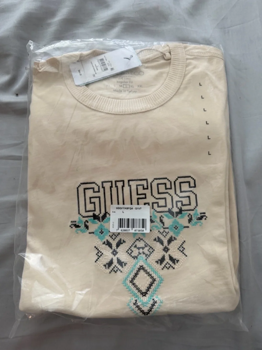 Guess Cream Graphic Tee with Black Print - Picture 1 of 2